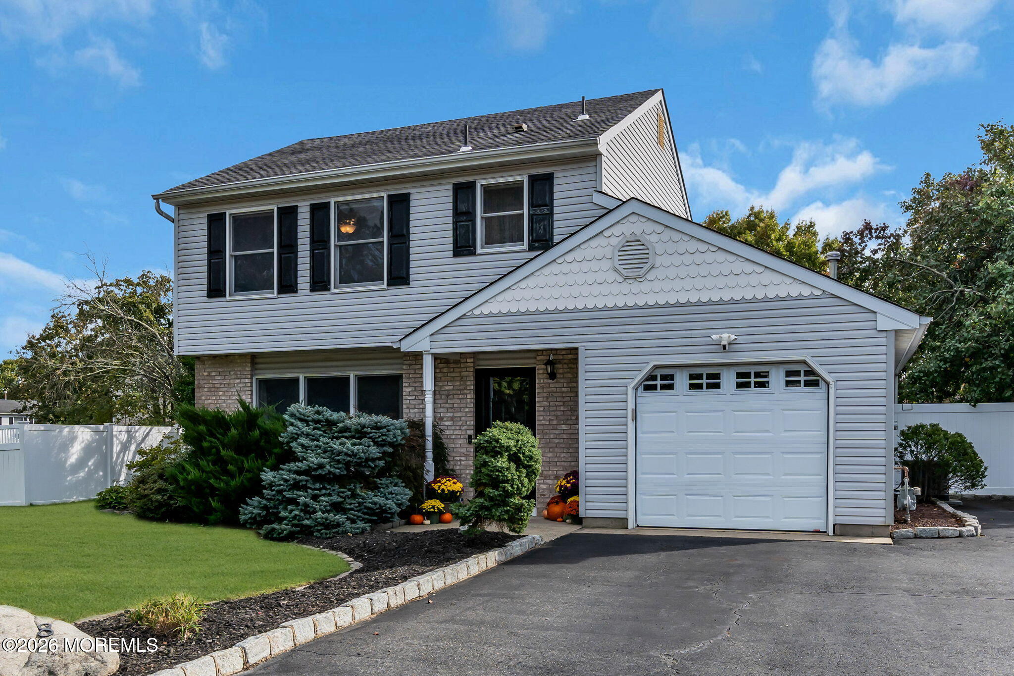 8 Partridge Lane Howell NJ 07731