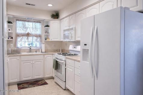 2187 Agincourt Road Toms River NJ 08755