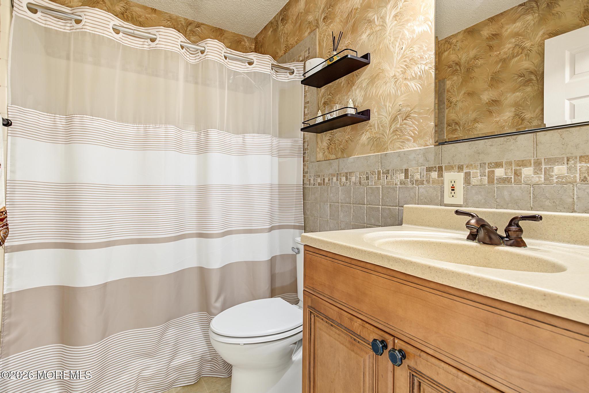 19 Westport Drive Manchester NJ 08759