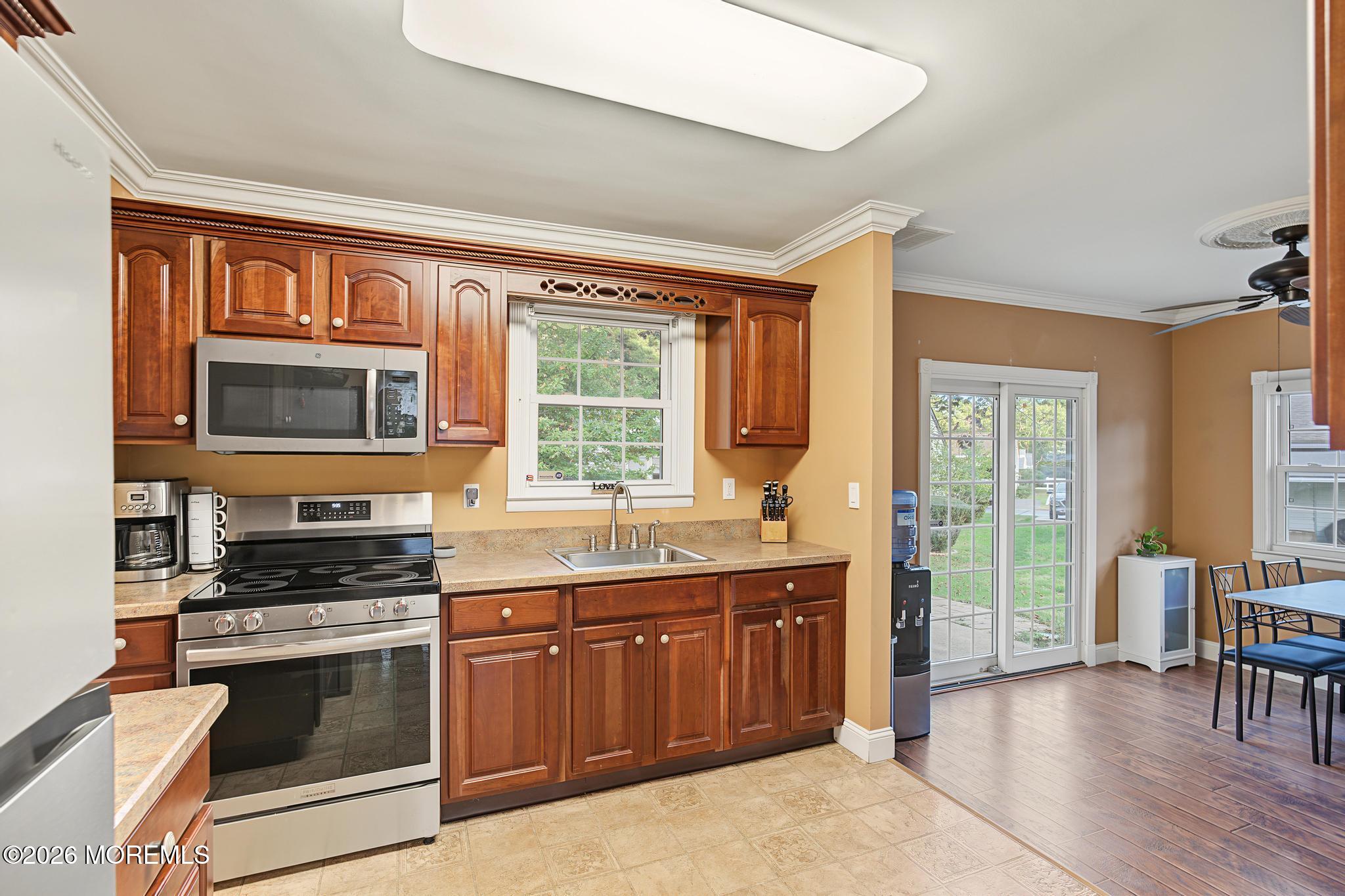 19 Westport Drive Manchester NJ 08759
