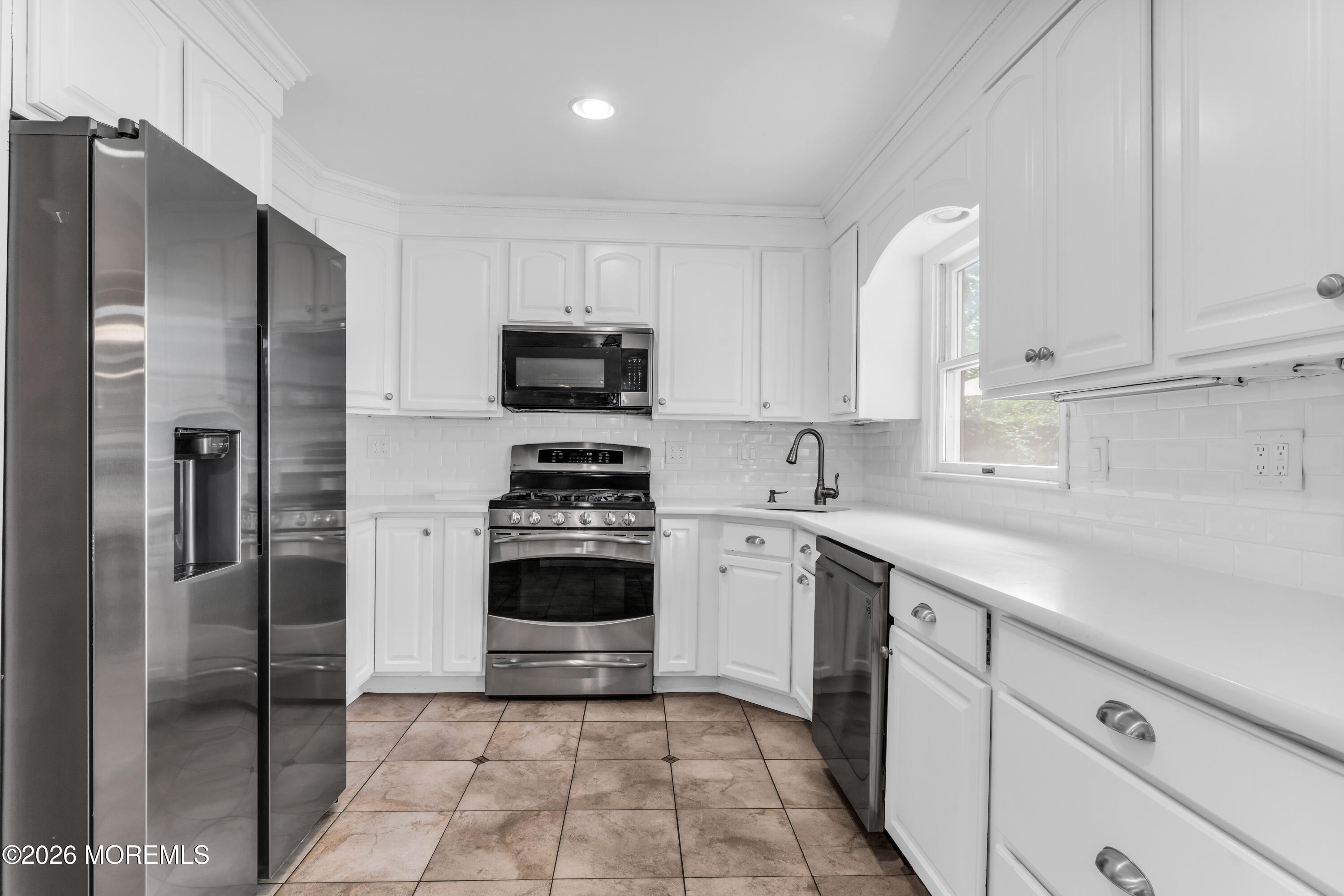 64 Livingston Lane Manalapan NJ 07726