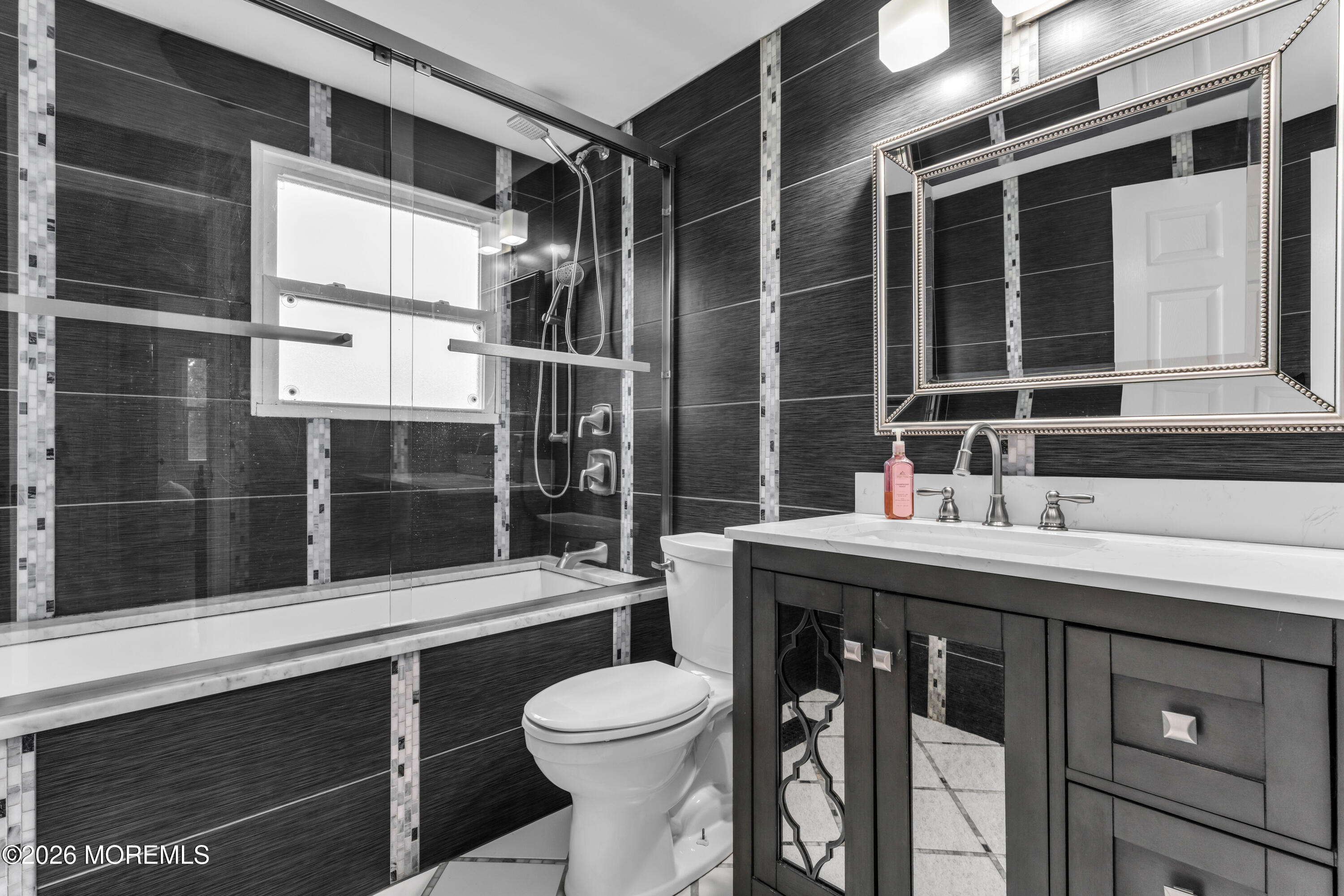 64 Livingston Lane Manalapan NJ 07726
