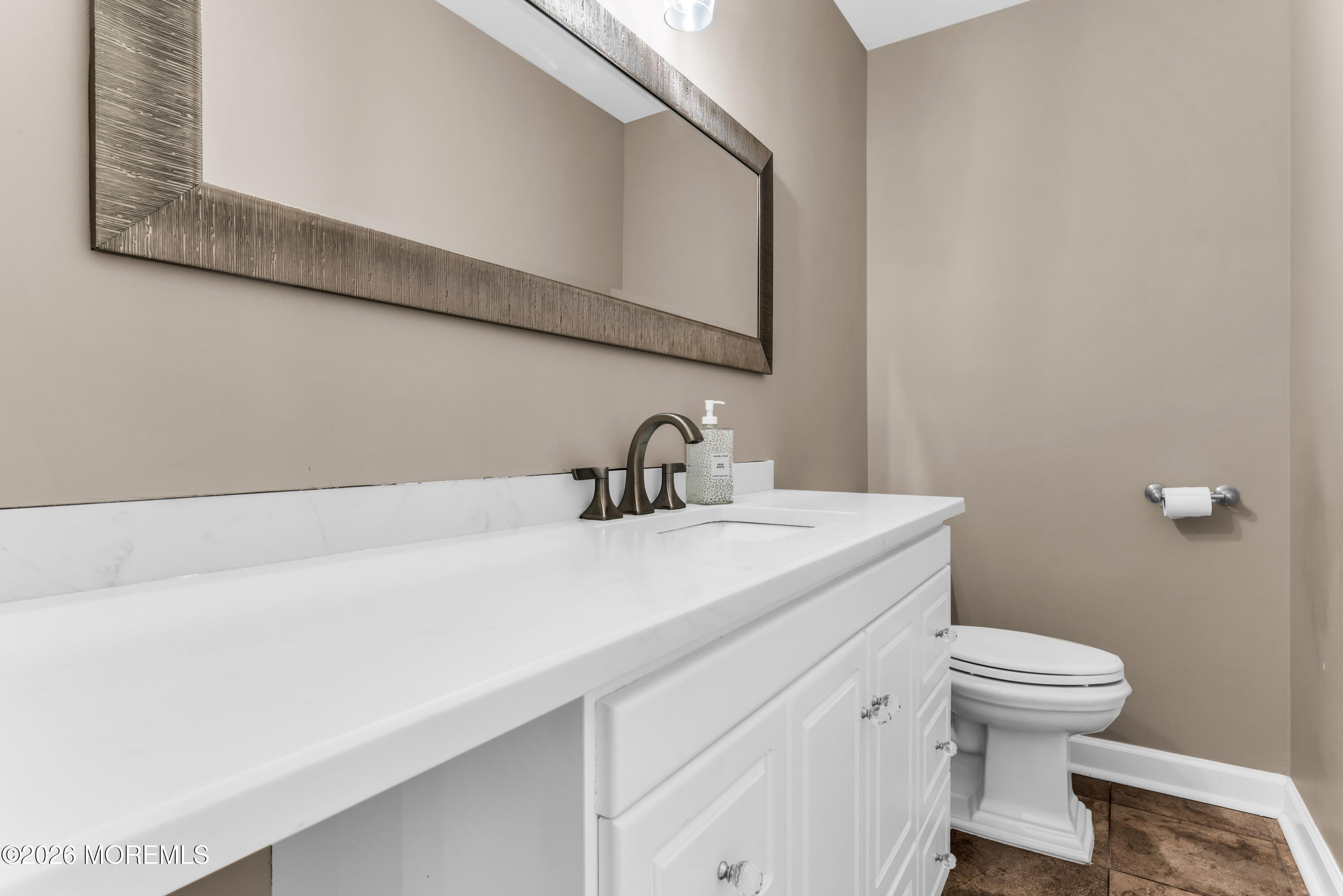 64 Livingston Lane Manalapan NJ 07726