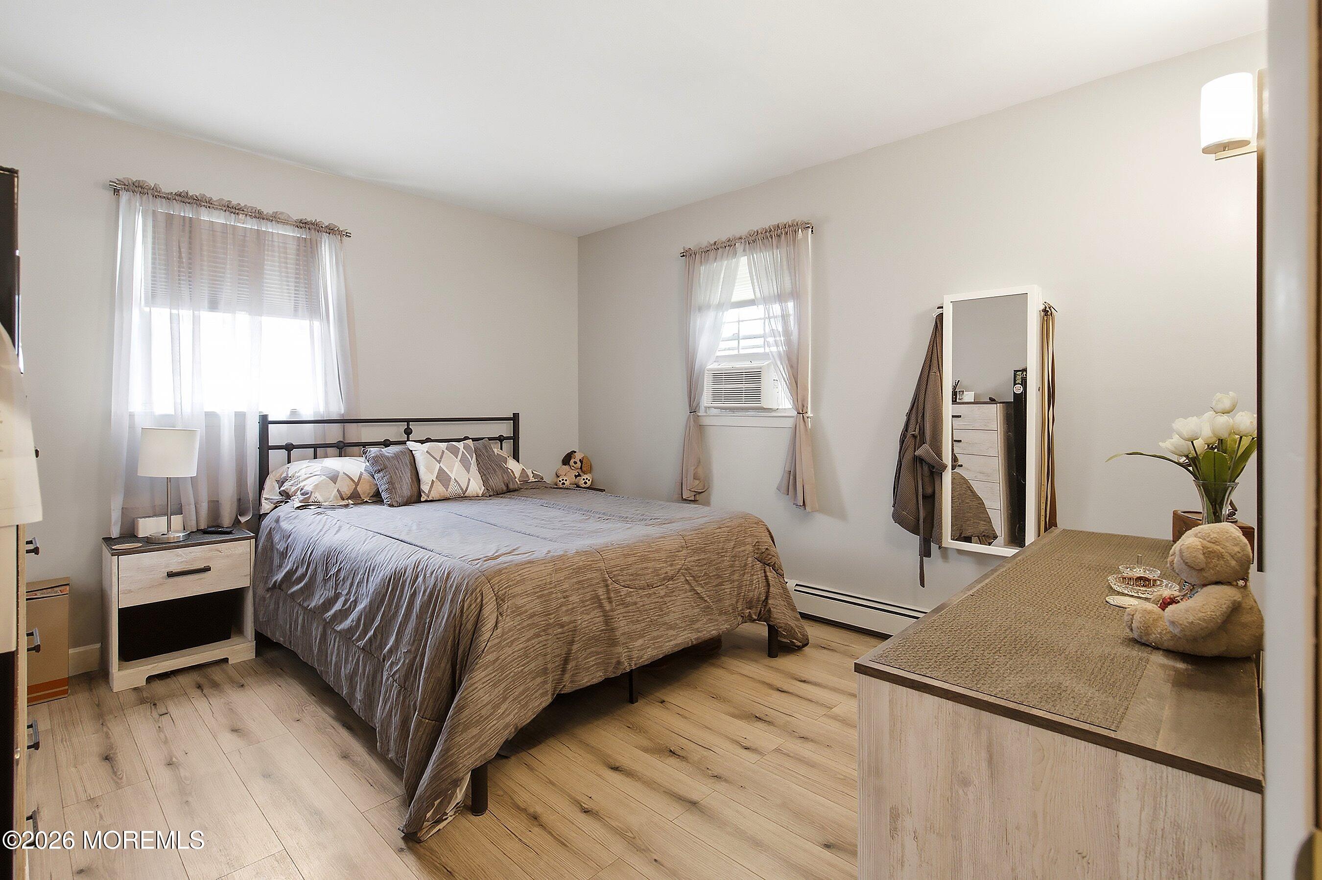 327 Pacific Avenue Beachwood NJ 08722