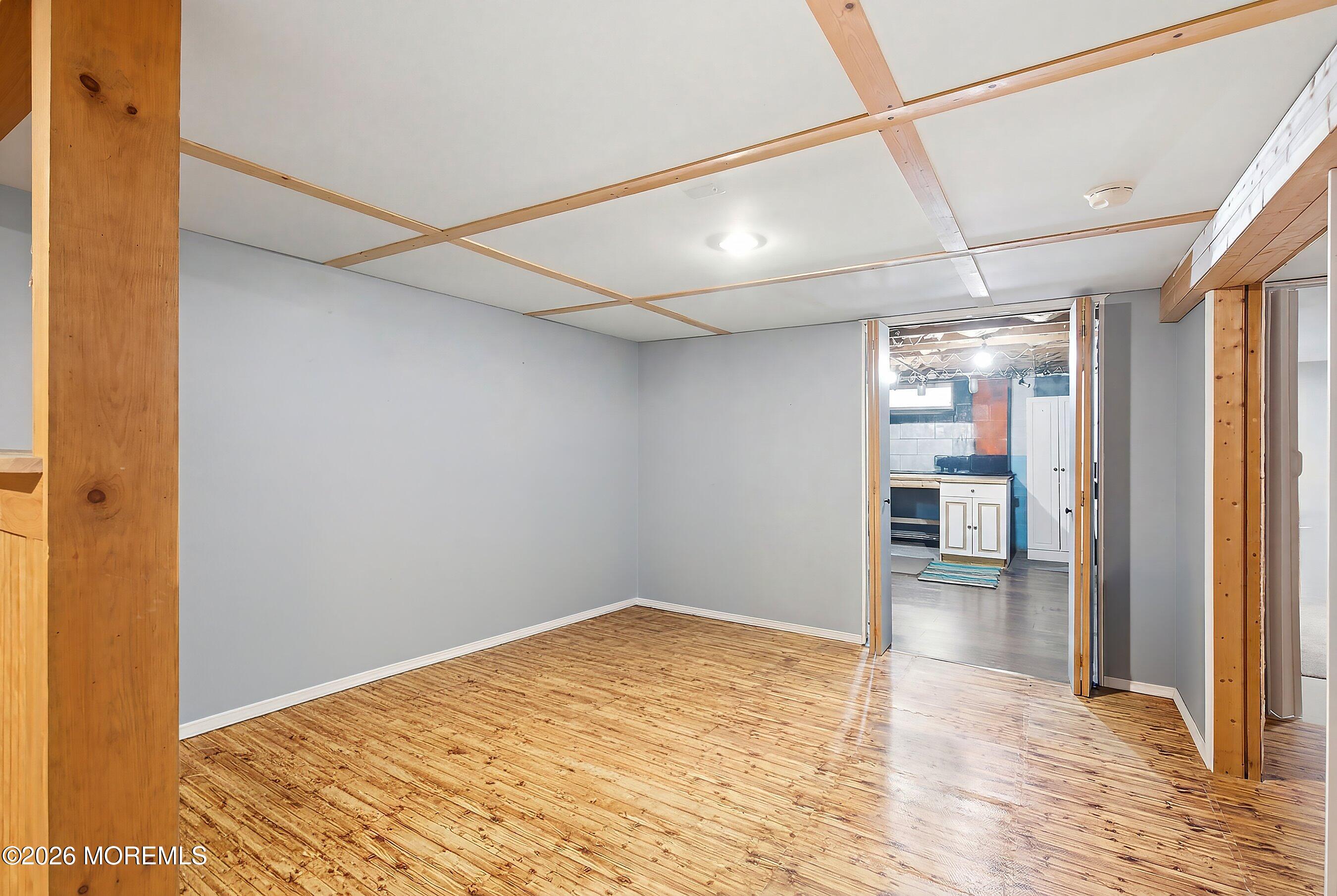 327 Pacific Avenue Beachwood NJ 08722
