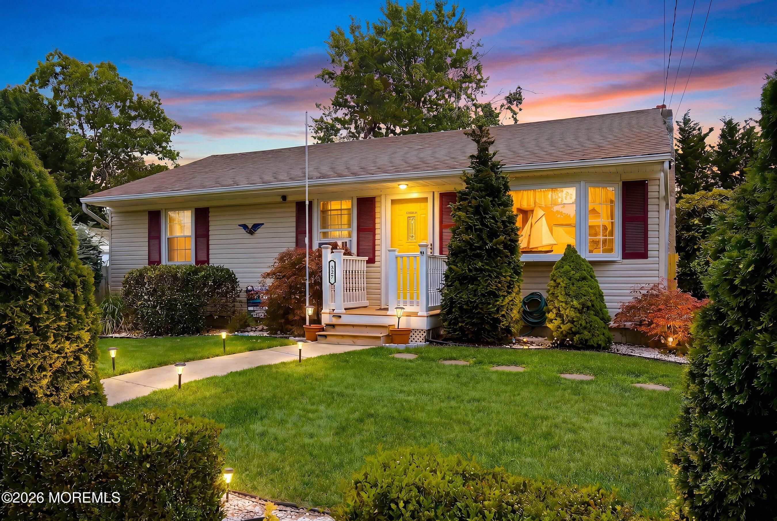 327 Pacific Avenue Beachwood NJ 08722