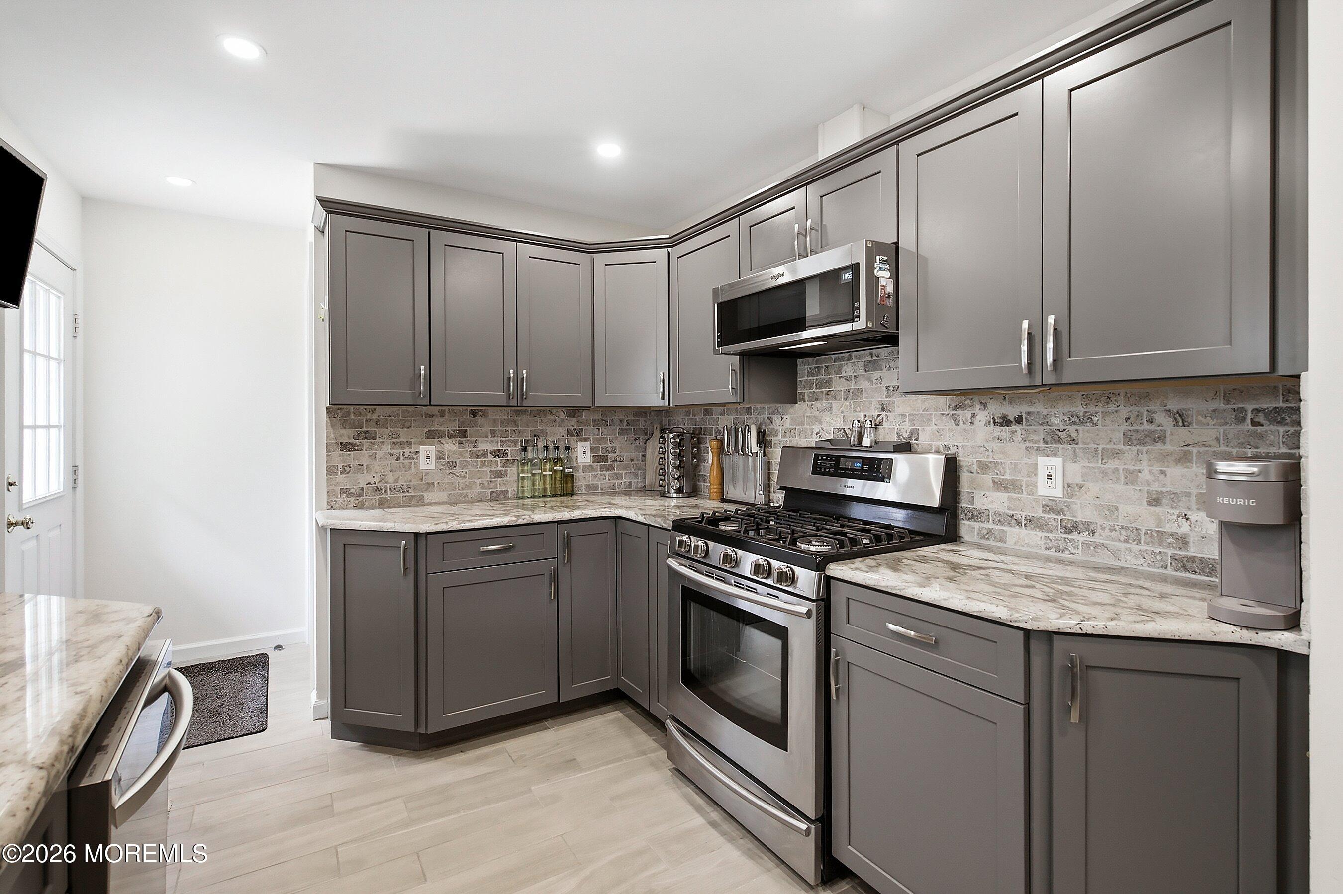 327 Pacific Avenue Beachwood NJ 08722