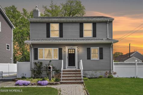 38 Bay Avenue North Middletown NJ 07748
