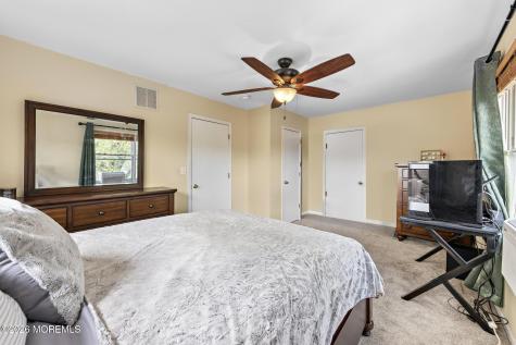 38 Bay Avenue North Middletown NJ 07748