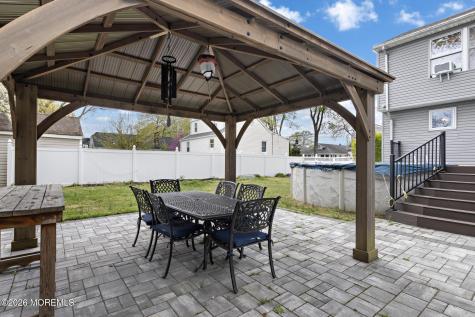 38 Bay Avenue North Middletown NJ 07748