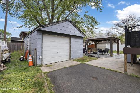 38 Bay Avenue North Middletown NJ 07748