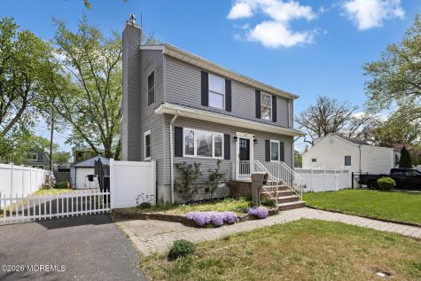 38 Bay Avenue North Middletown NJ 07748