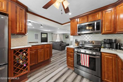 38 Bay Avenue North Middletown NJ 07748