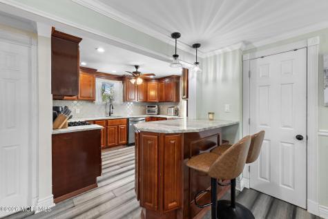 38 Bay Avenue North Middletown NJ 07748
