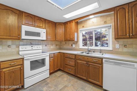 7 Longview Trail Plumsted NJ 08533