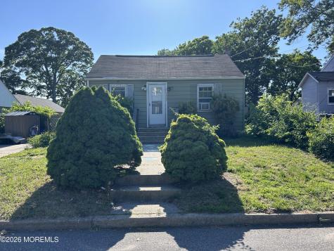 1907 Central Avenue West Belmar NJ 07719