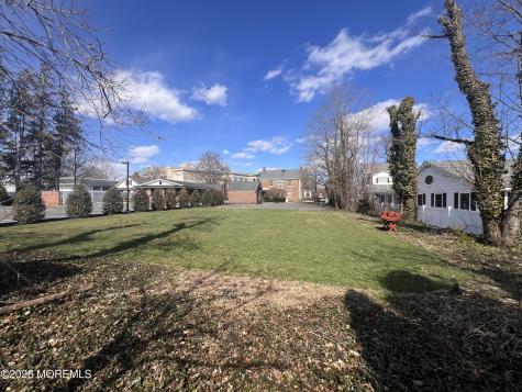 80 Court Street Freehold NJ 07728