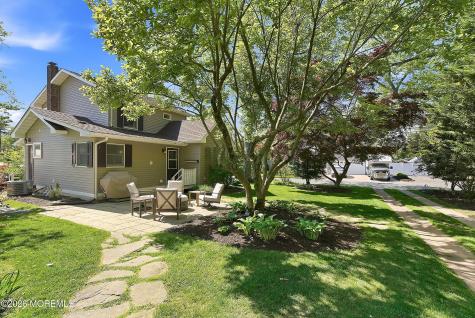 219 Henley Avenue Pine Beach NJ 08741