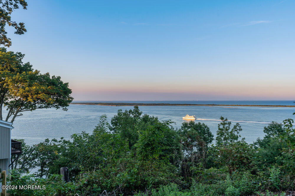 7 Hillside Road Atlantic Highlands NJ 07716