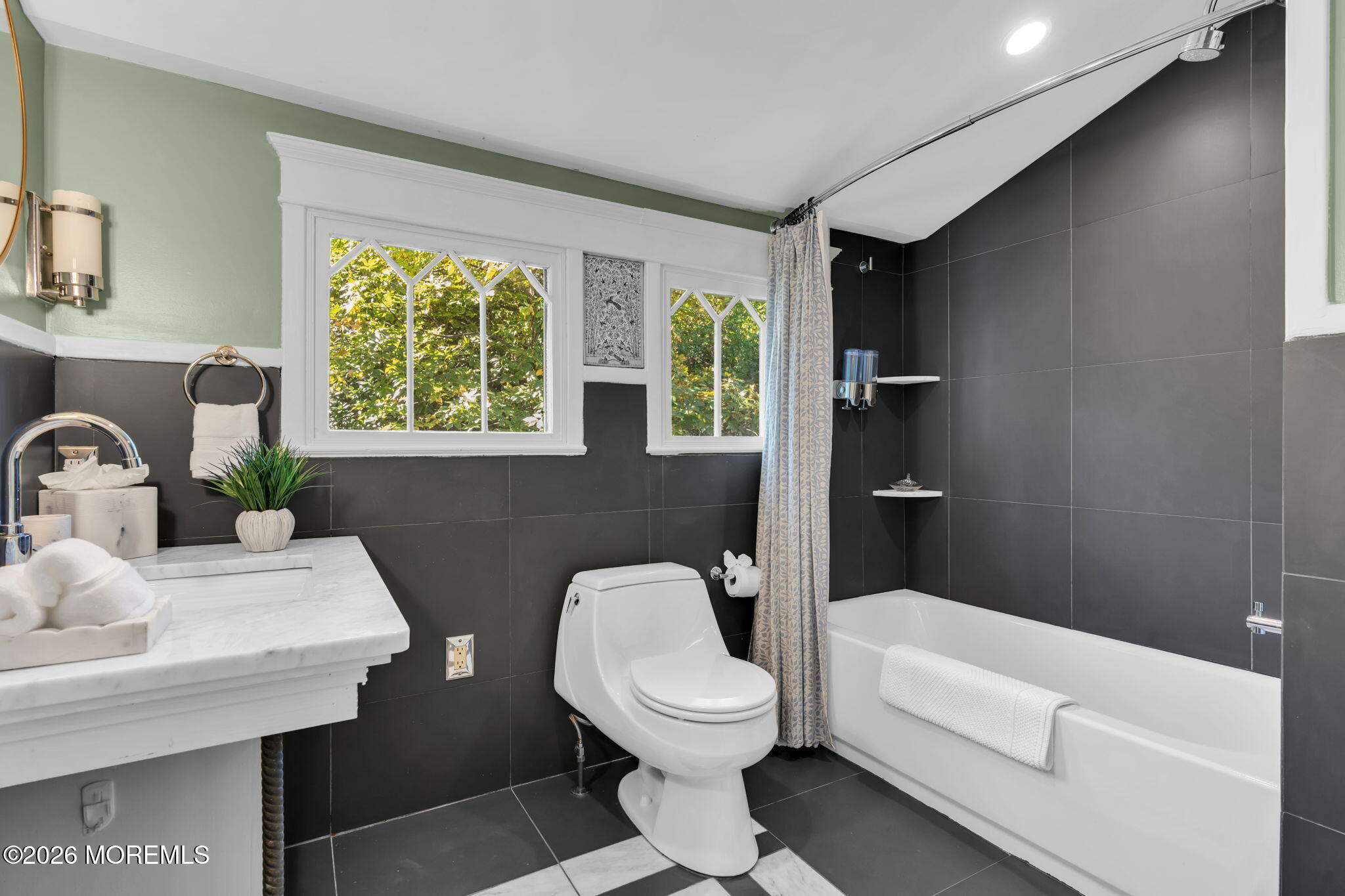 7 Hillside Road Atlantic Highlands NJ 07716