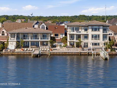 3331-3333 Long Point Drive Toms River NJ 08753