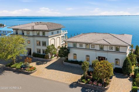 3331-3333 Long Point Drive Toms River NJ 08753