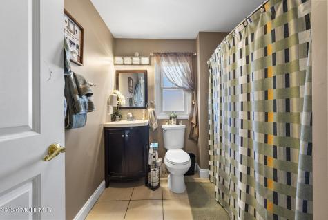 75 Manning Place Keansburg NJ 07734