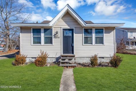 2595 Hooper Avenue Brick NJ 08723