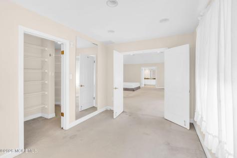 1374 Cabernet Court Toms River NJ 08753