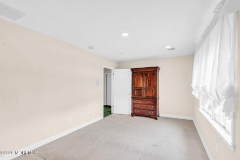 1374 Cabernet Court Toms River NJ 08753