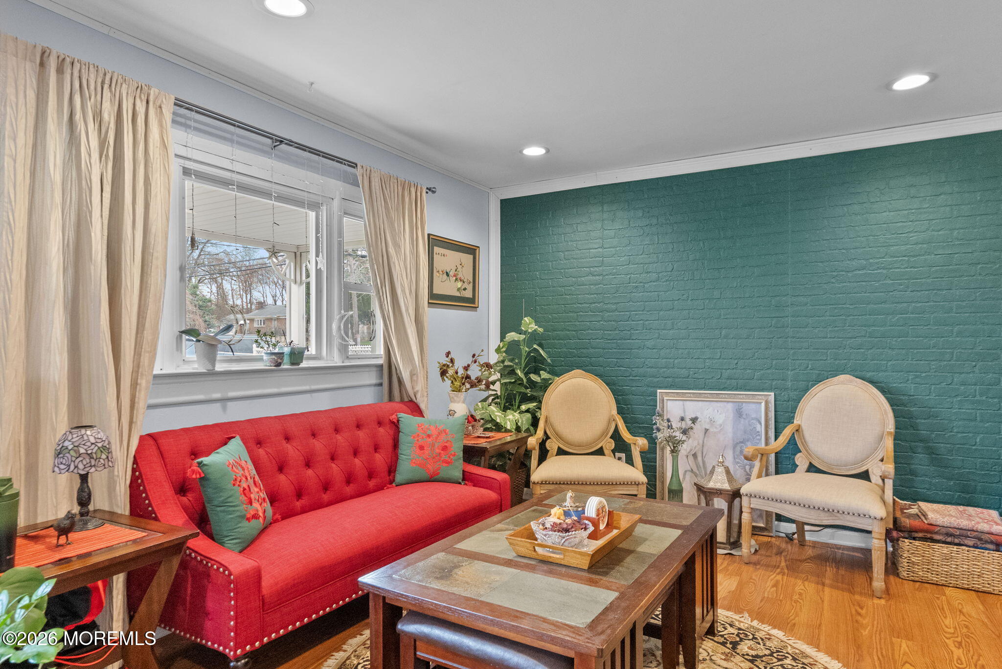 5 W Arthur Place Iselin NJ 08830