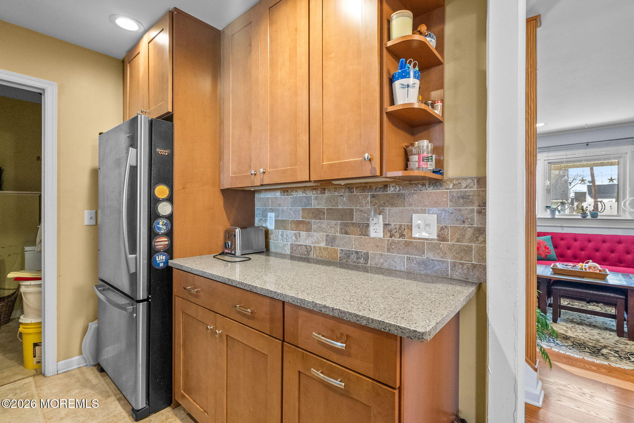 5 W Arthur Place Iselin NJ 08830