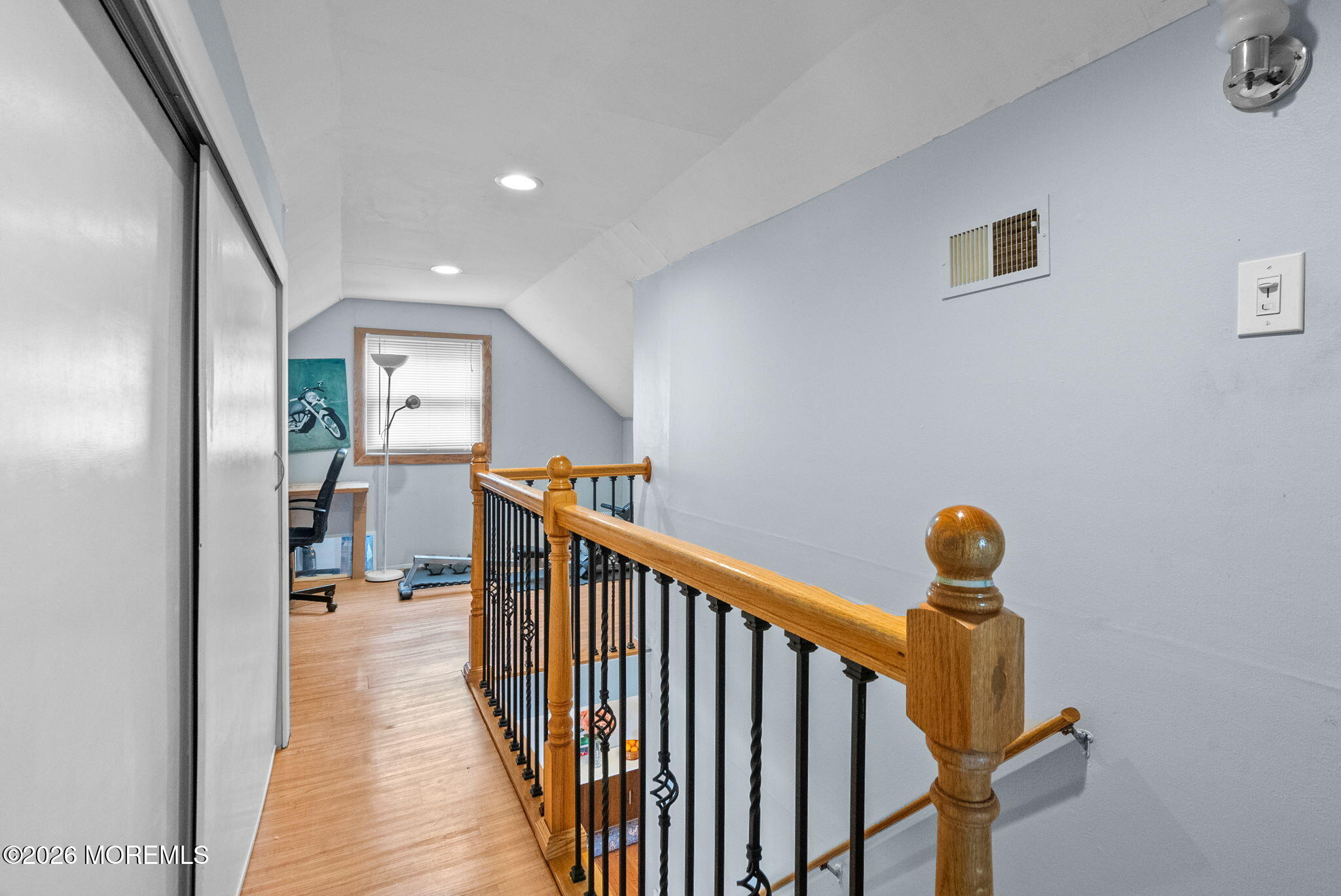5 W Arthur Place Iselin NJ 08830