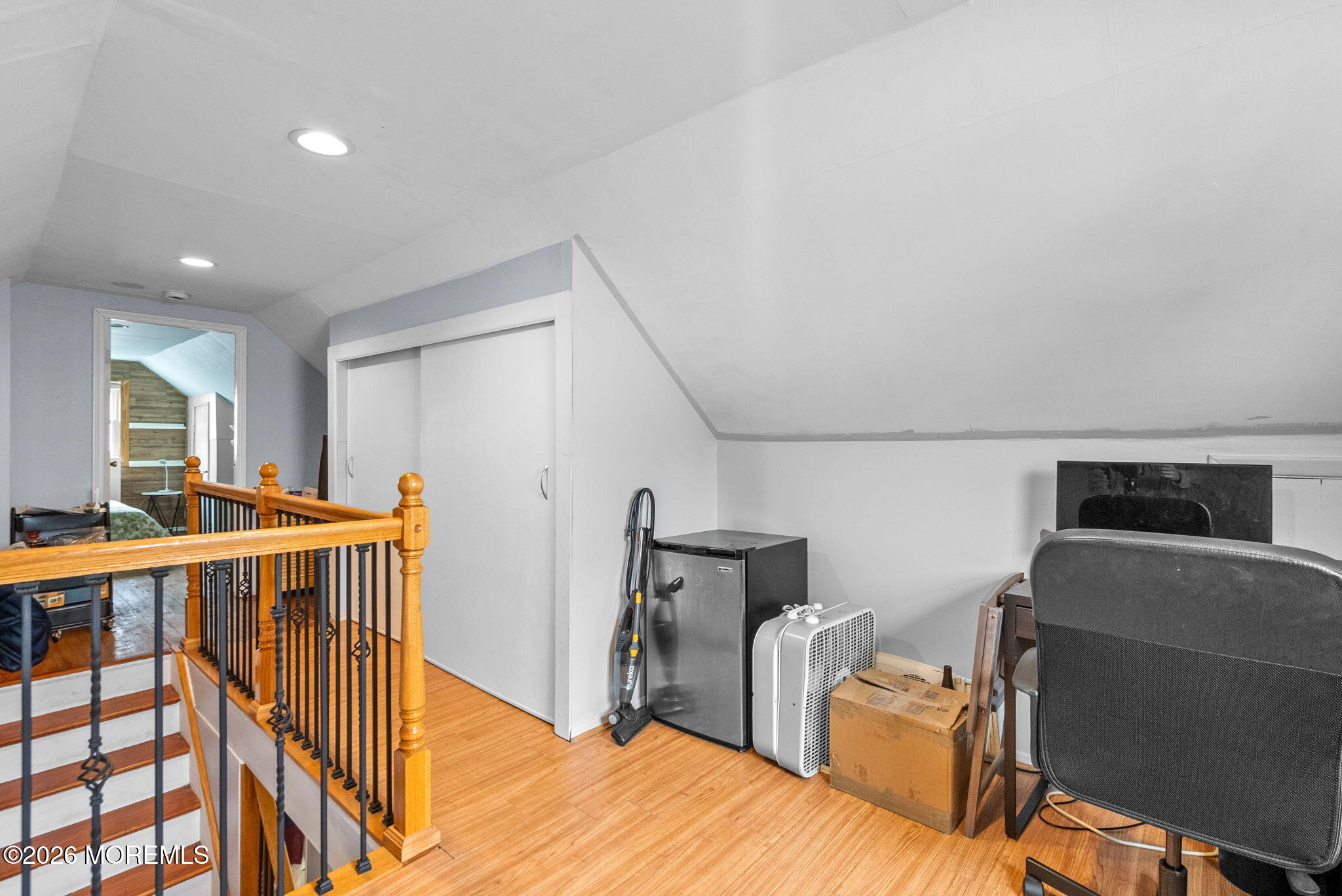 5 W Arthur Place Iselin NJ 08830