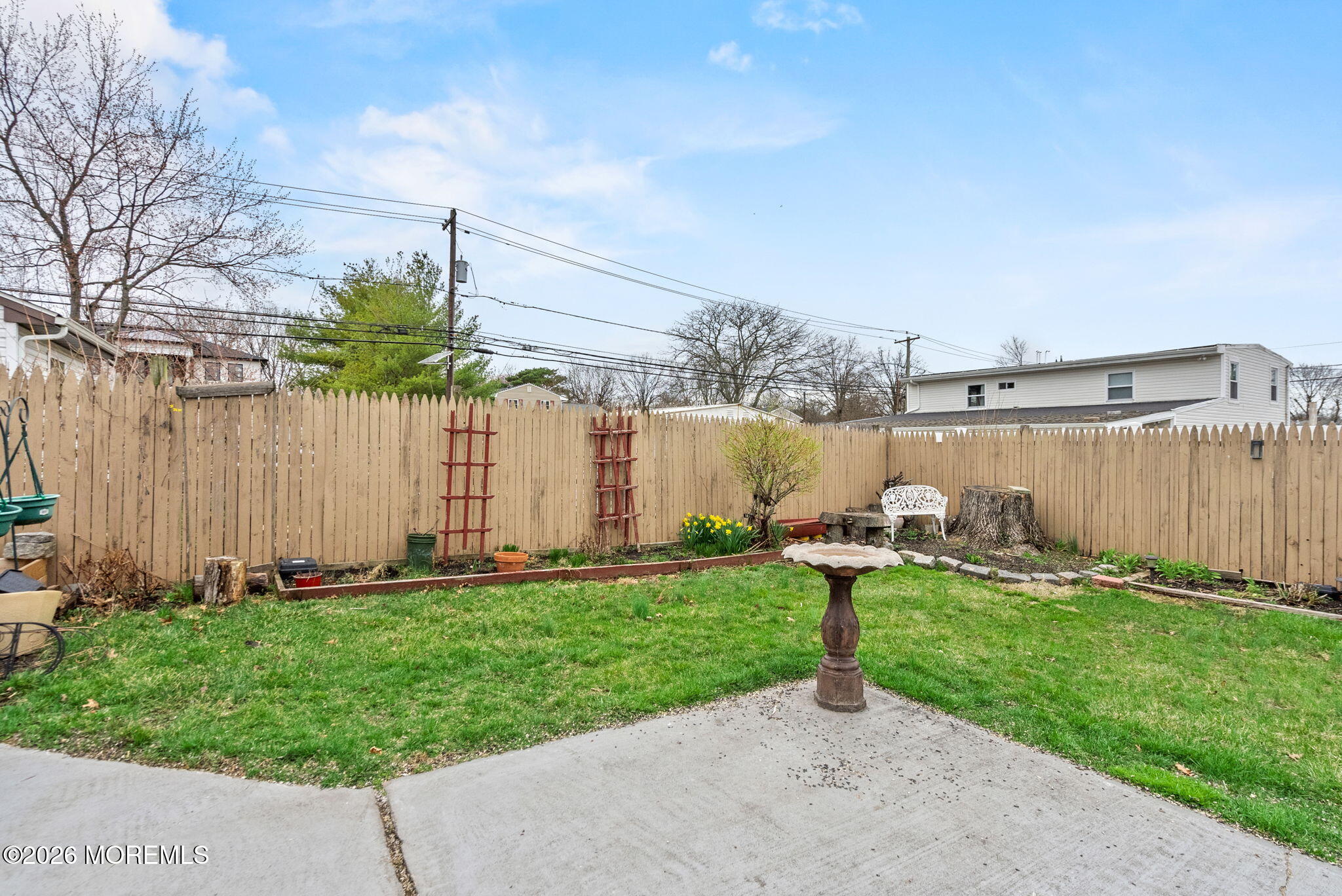 5 W Arthur Place Iselin NJ 08830