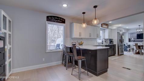 23 Livingston Lane Manalapan NJ 07726