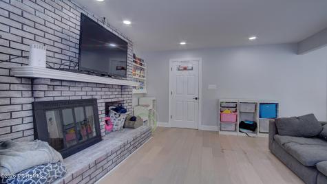 23 Livingston Lane Manalapan NJ 07726