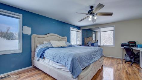 23 Livingston Lane Manalapan NJ 07726