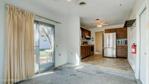 28 Westport Drive Whiting NJ 08759