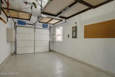 28 Westport Drive Whiting NJ 08759