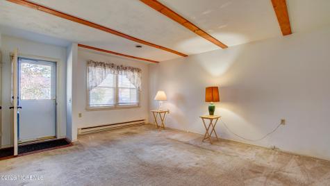 28 Westport Drive Whiting NJ 08759