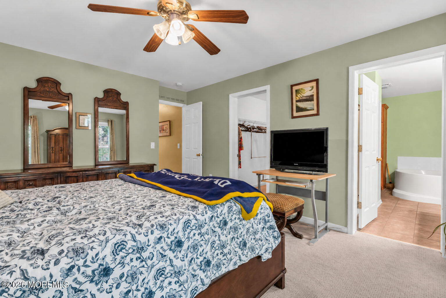 91 Oak Ridge Lane Manahawkin NJ 08050