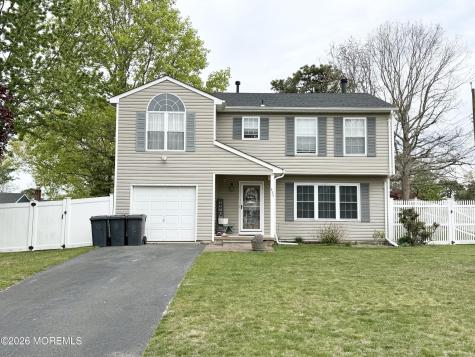 933 Delta Lane Manahawkin NJ 08050