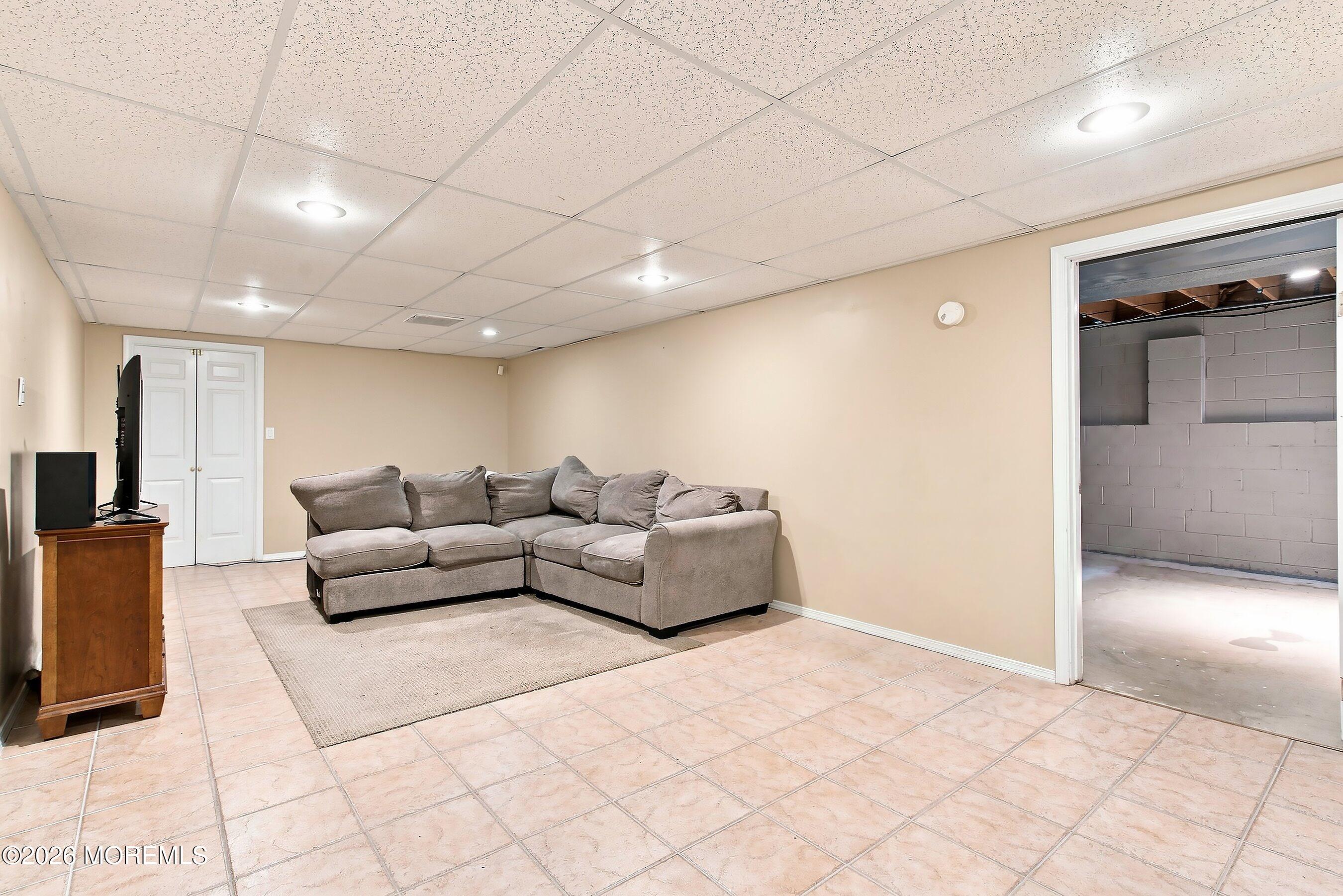 1417 Mermaid Avenue Beachwood NJ 08722