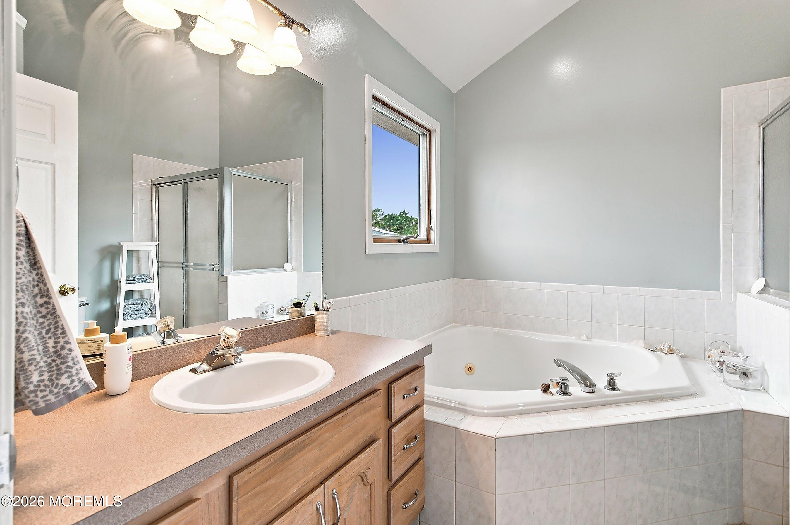 1417 Mermaid Avenue Beachwood NJ 08722