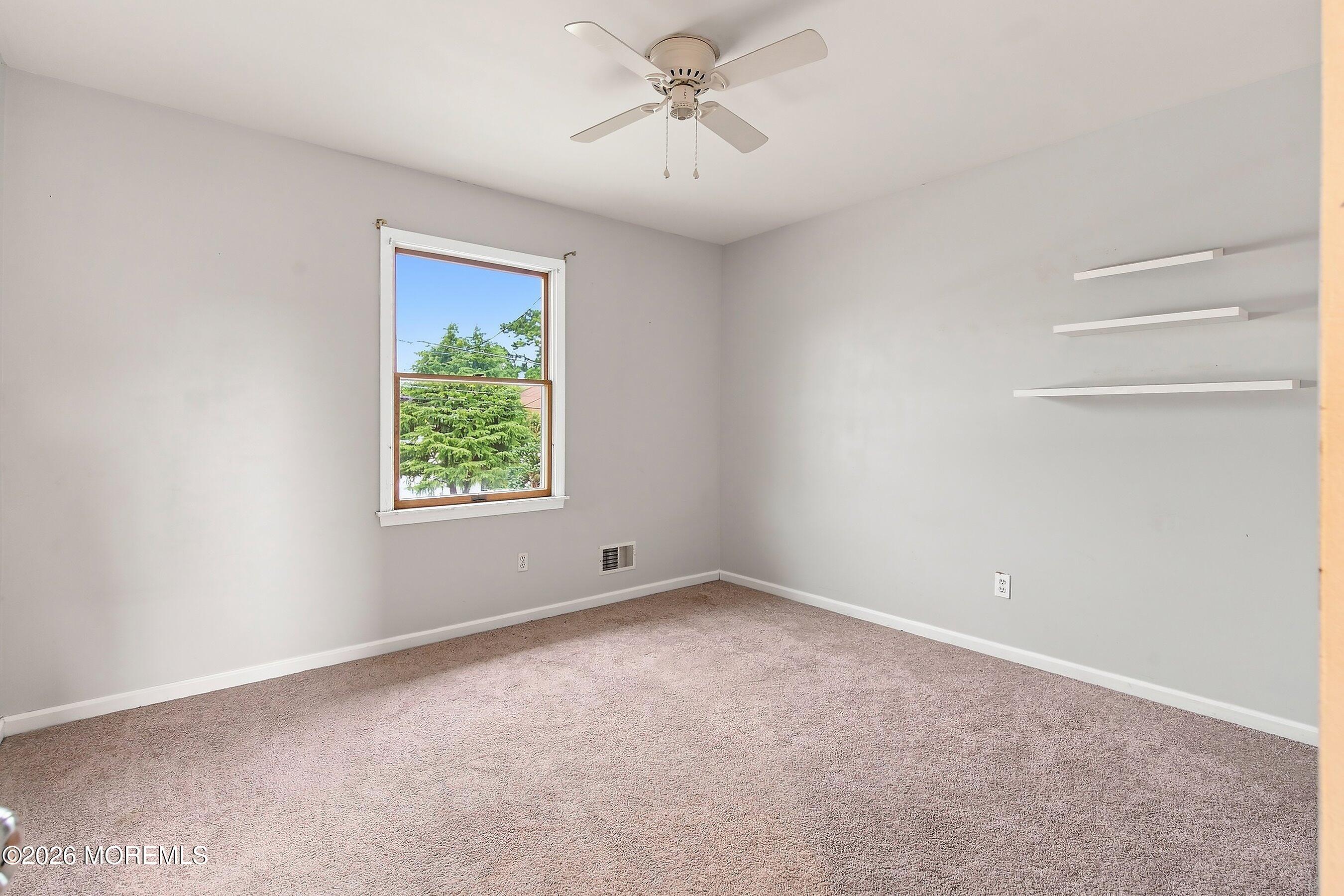 1417 Mermaid Avenue Beachwood NJ 08722