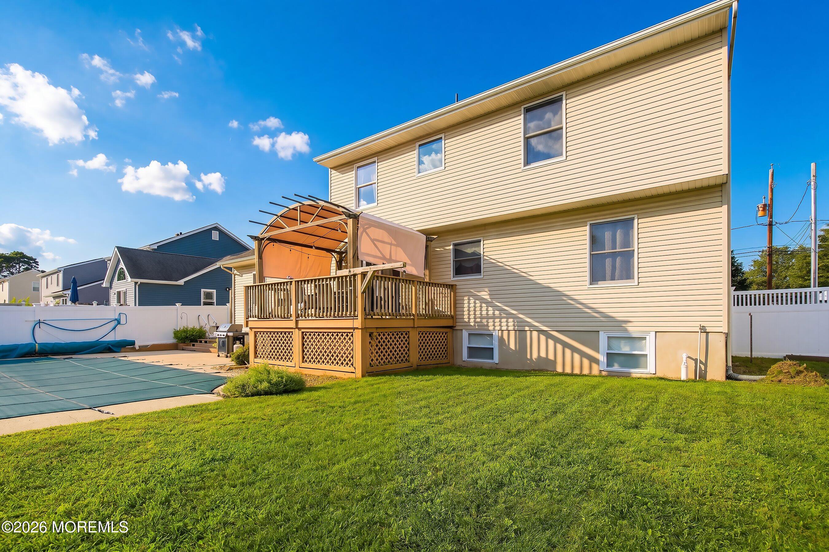 1417 Mermaid Avenue Beachwood NJ 08722