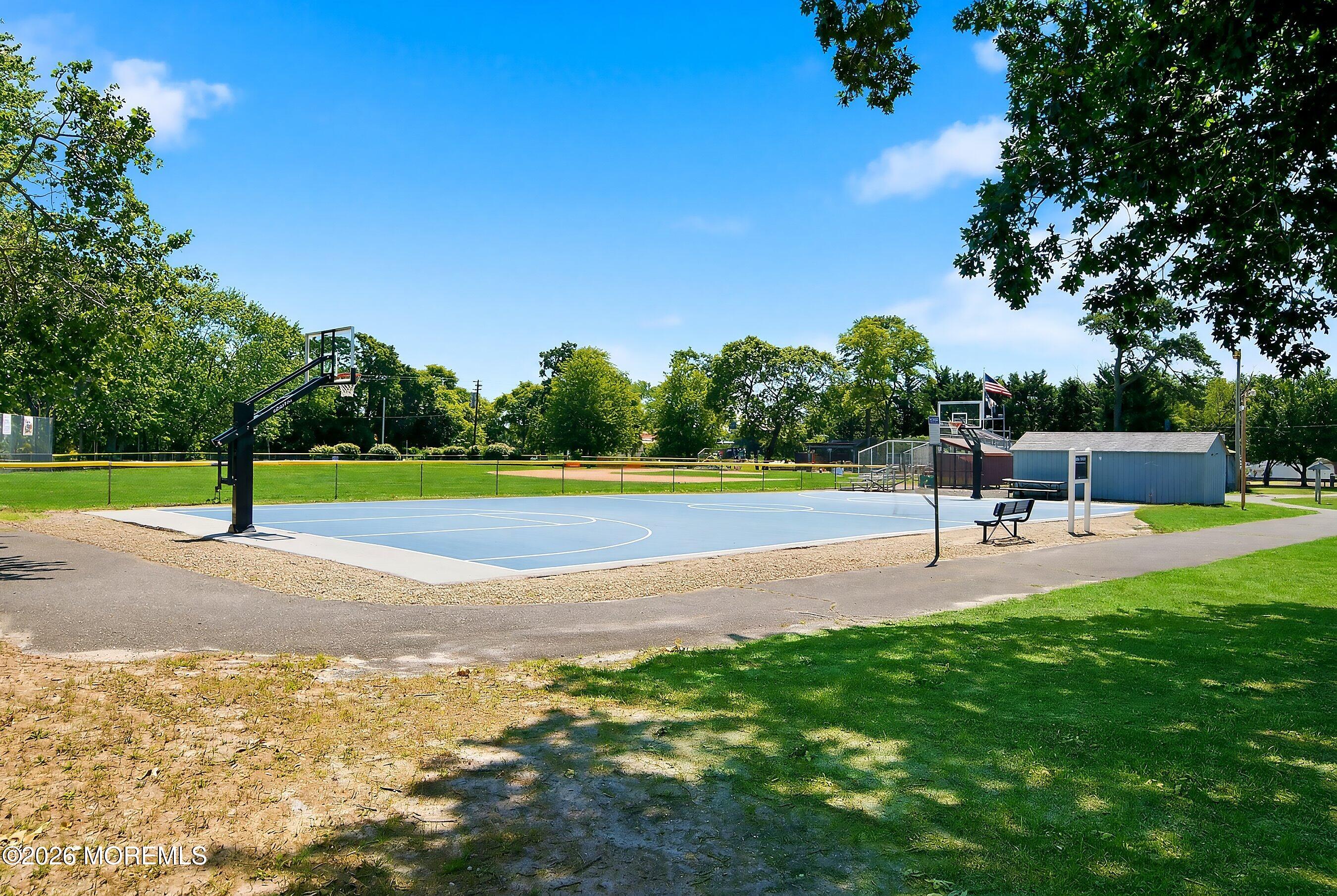 1417 Mermaid Avenue Beachwood NJ 08722