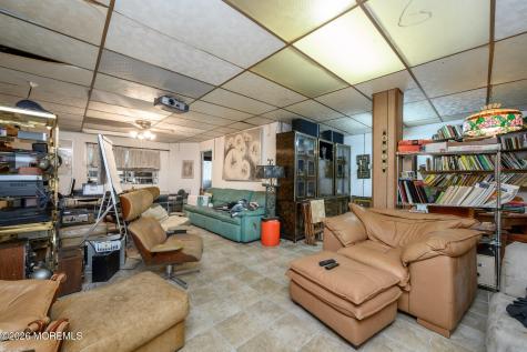 2 New Friendship Road Howell NJ 07731