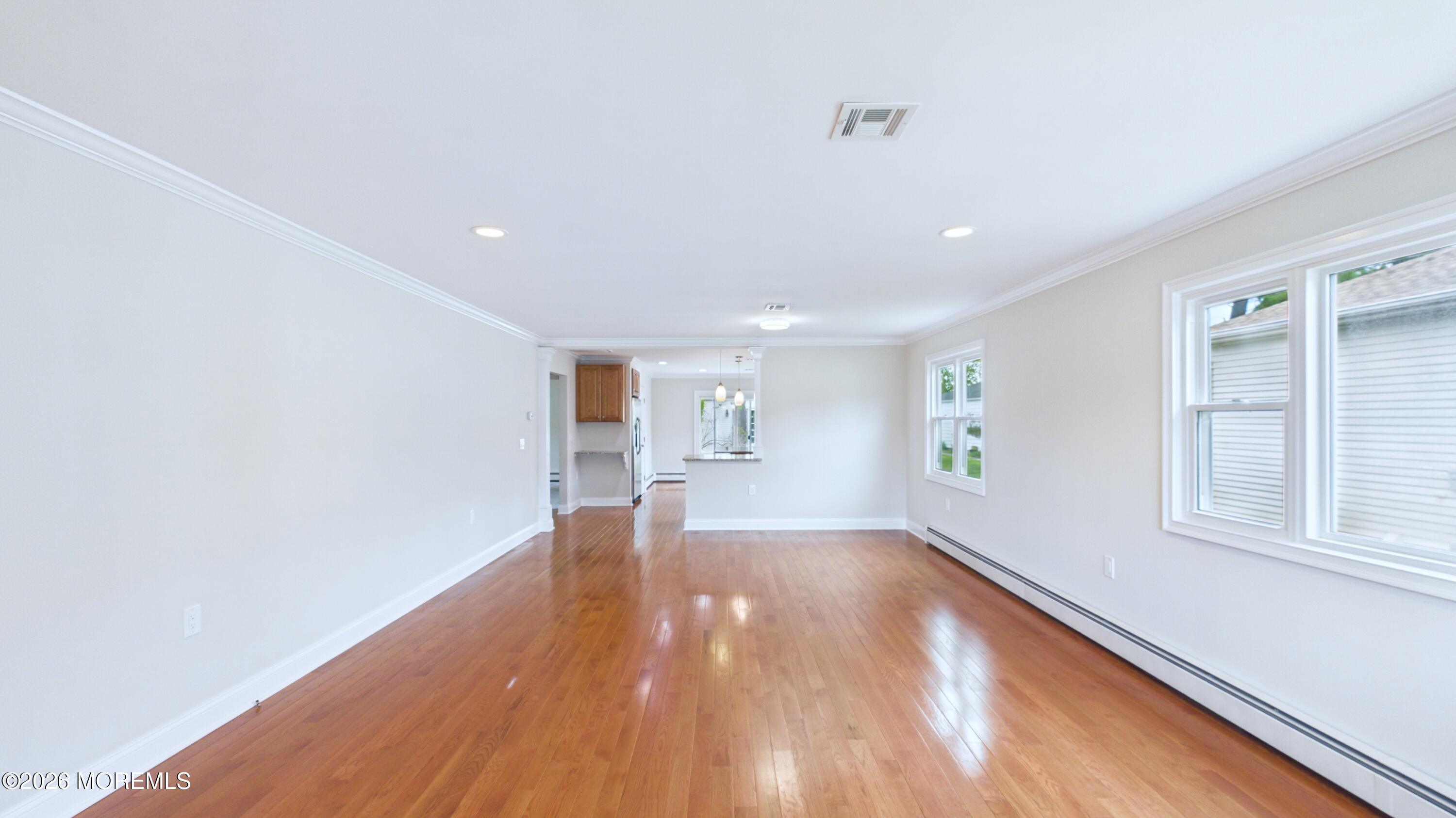 21 Templeton Street Toms River NJ 08757